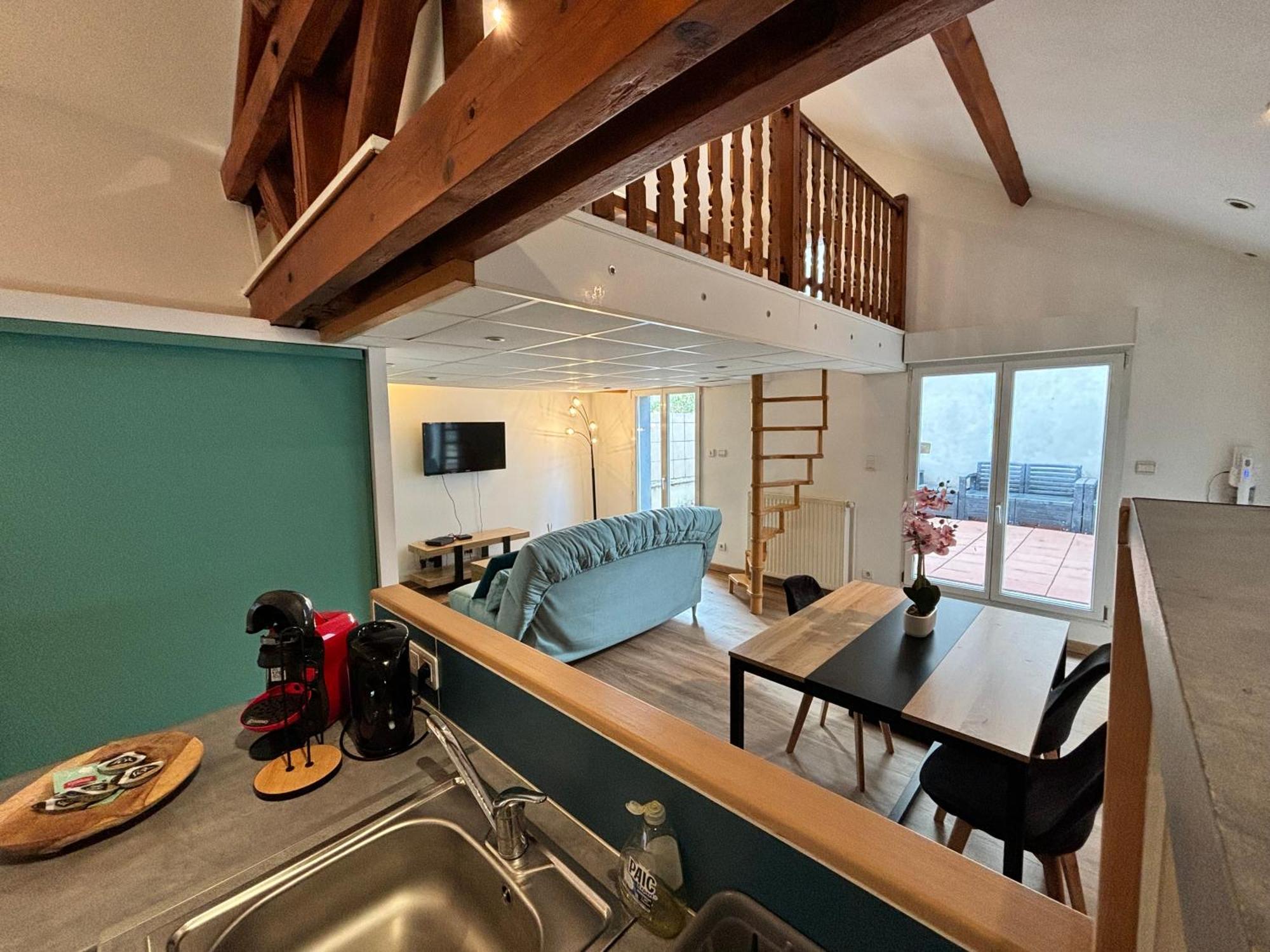 Mini-Loft, Terrasse 24M2, Internet Haut-Debit, Garage Prive Et Place De Parking Audincourt 외부 사진